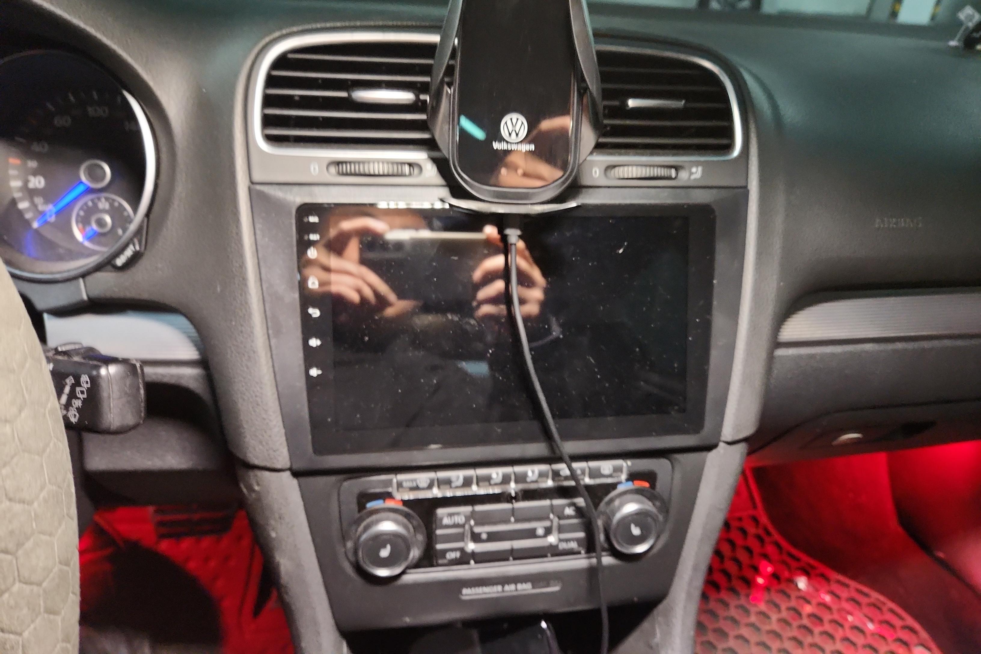 Volkswagen Gol 2012 car image #16