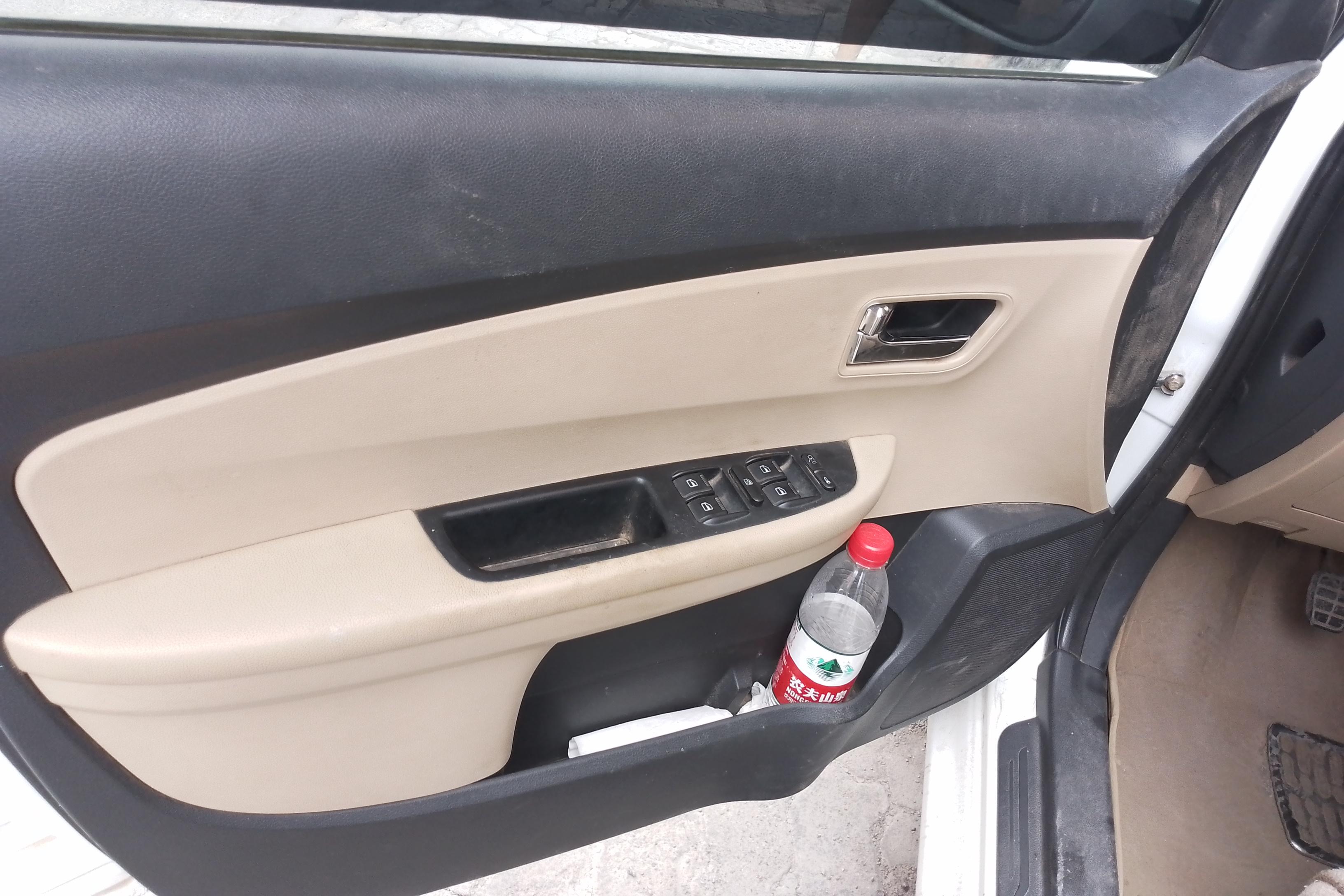 Chery E3 2014 #16 Chery E3 2014 car image #16