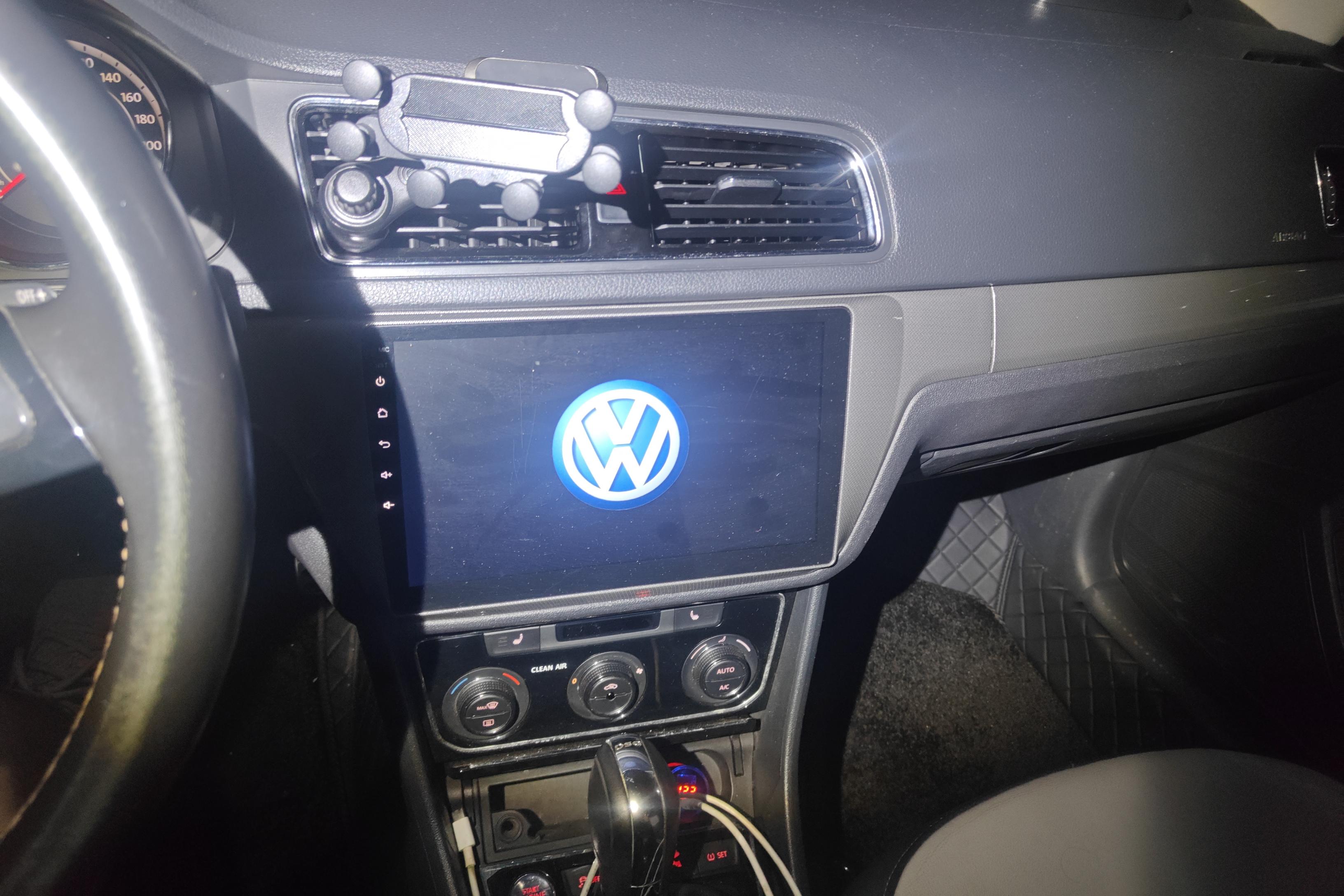 Volkswagen Cross Lavida 2017 #16 Volkswagen Cross Lavida 2017 car image #16