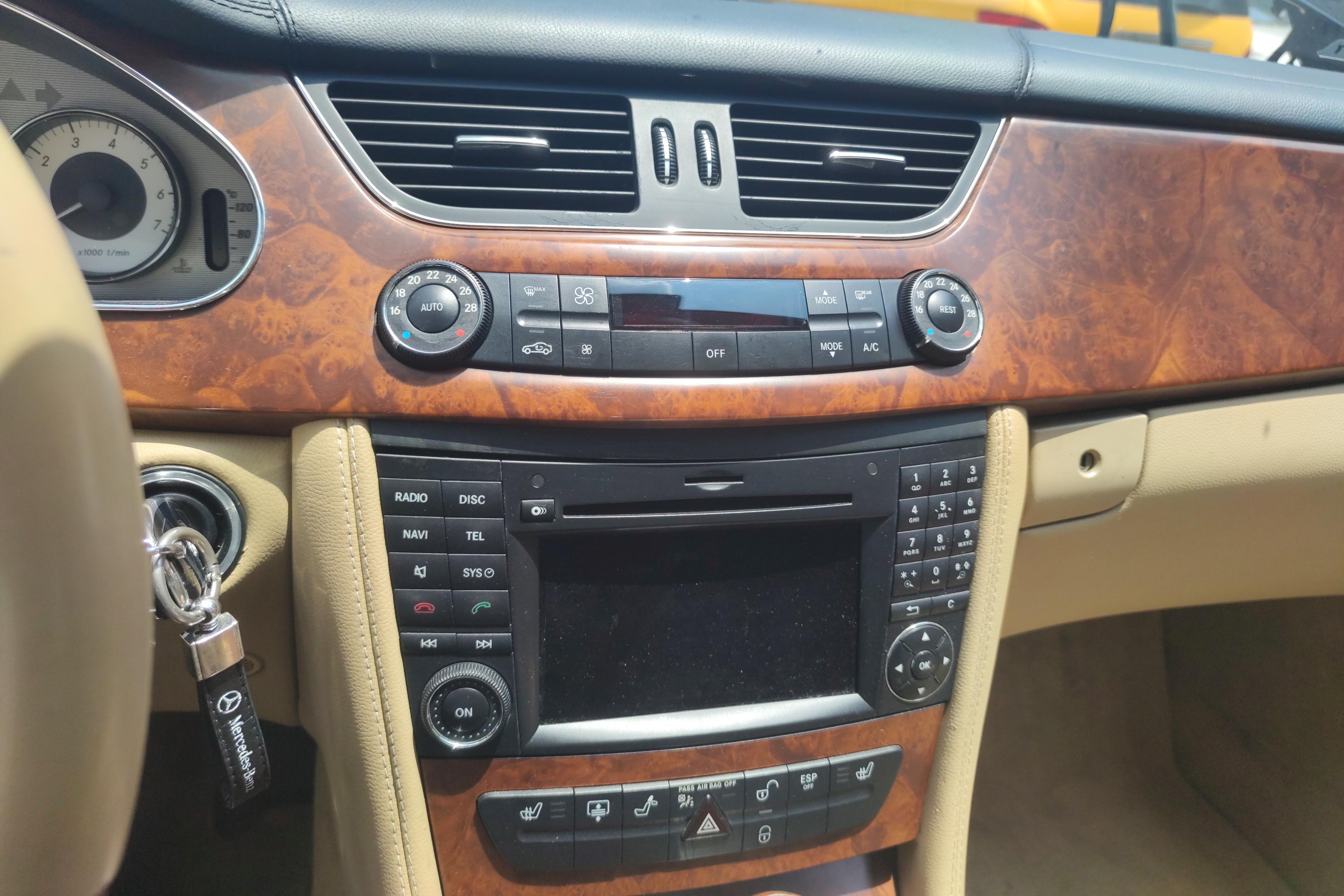 Mercedes-Benz CLS AMG 2010 #16 Mercedes-Benz CLS AMG 2010 car image #16