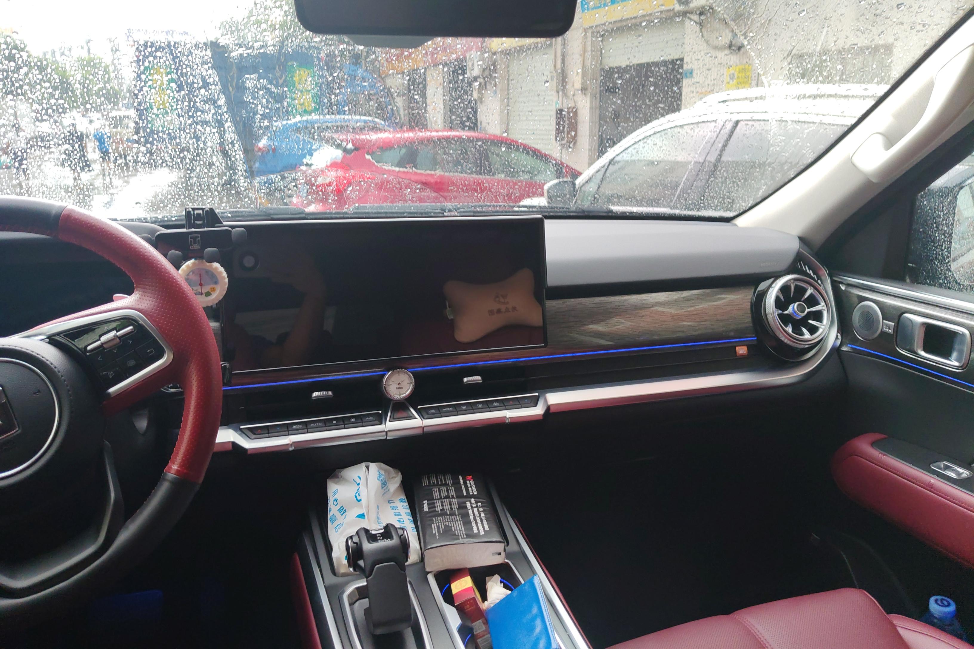 Tank 400 2024 car image #16