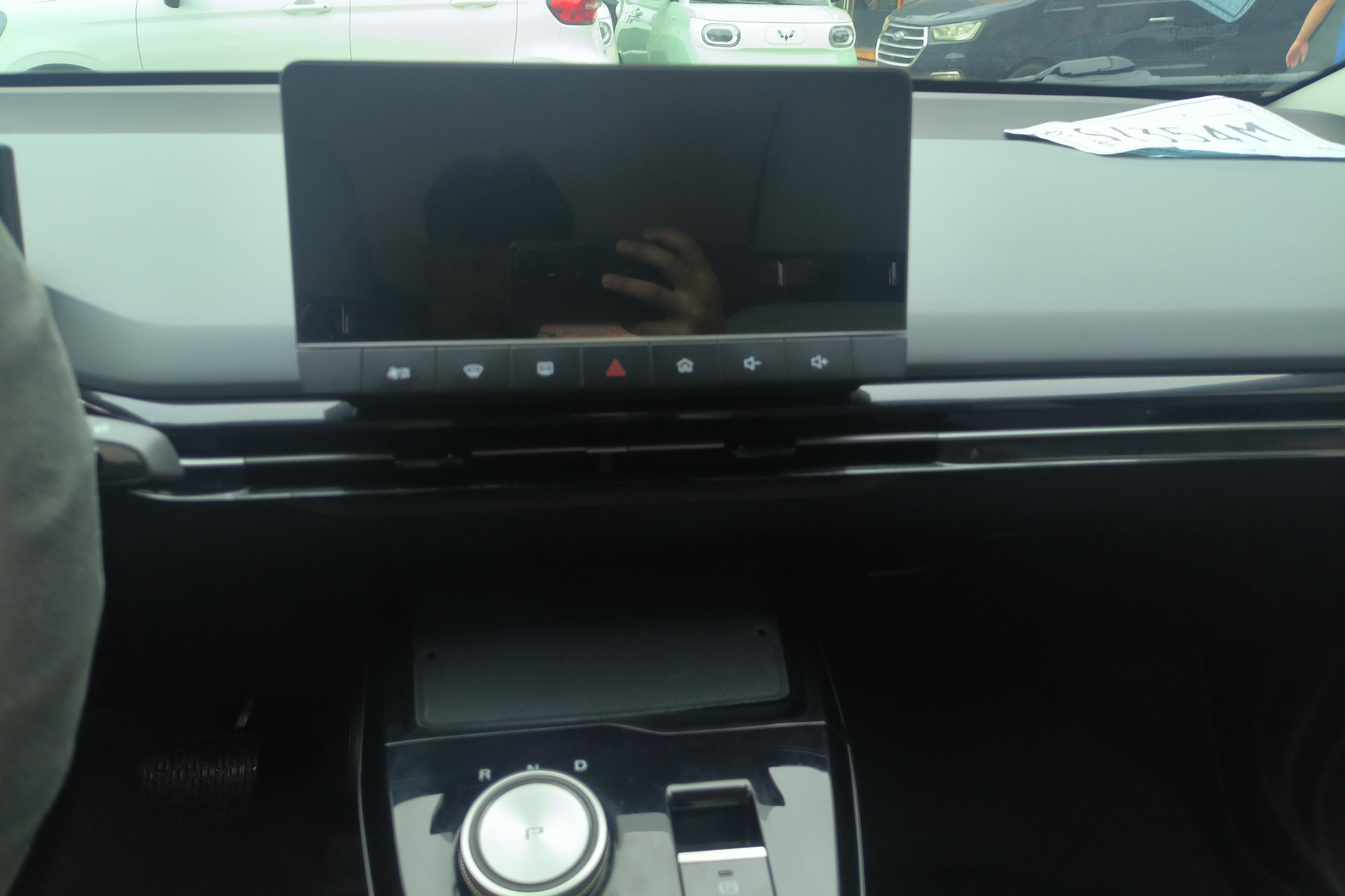 MG 4 EV 2022 #16 MG 4 EV 2022 car image #16