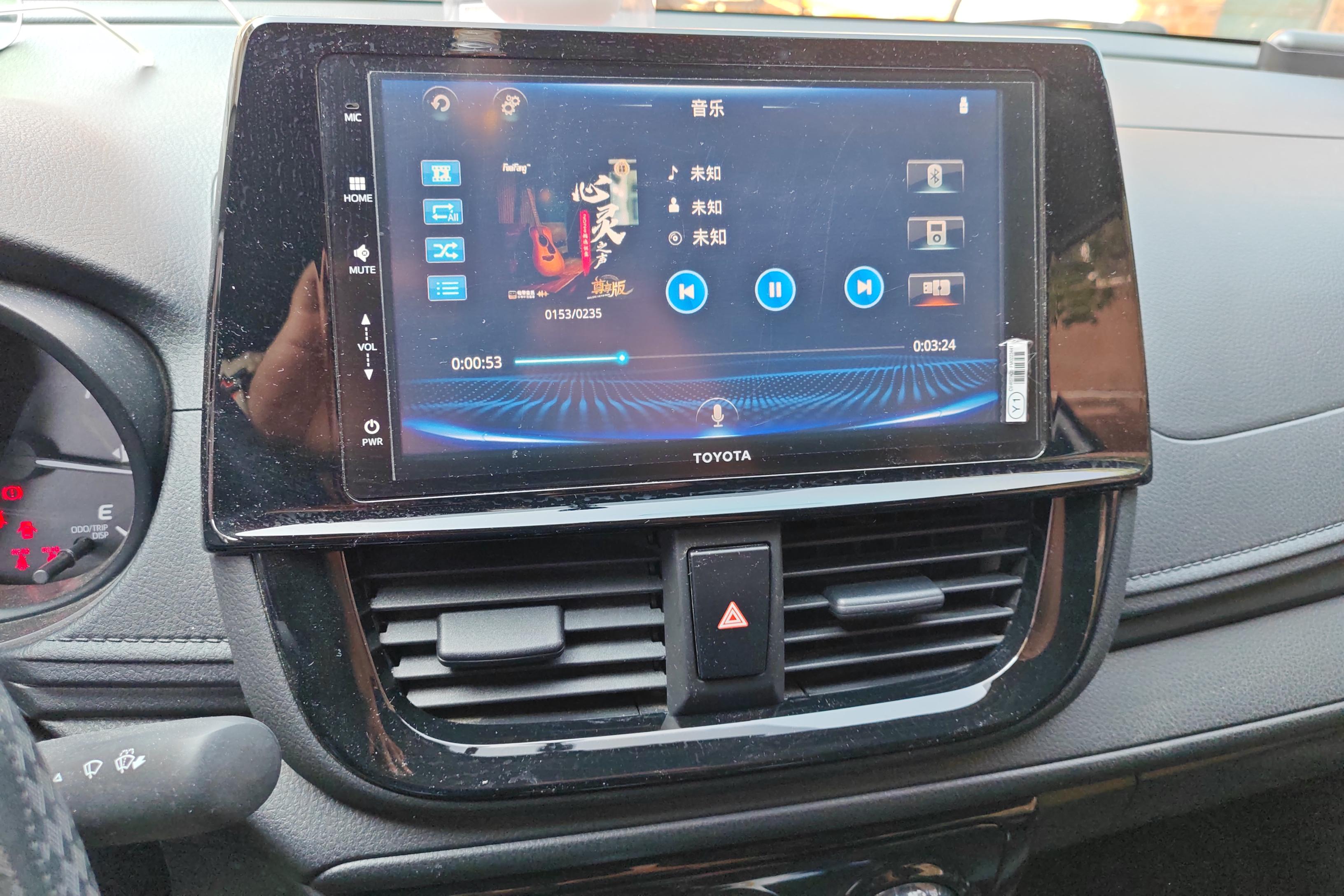 Toyota Vios 2021 изображение автомобиля #16