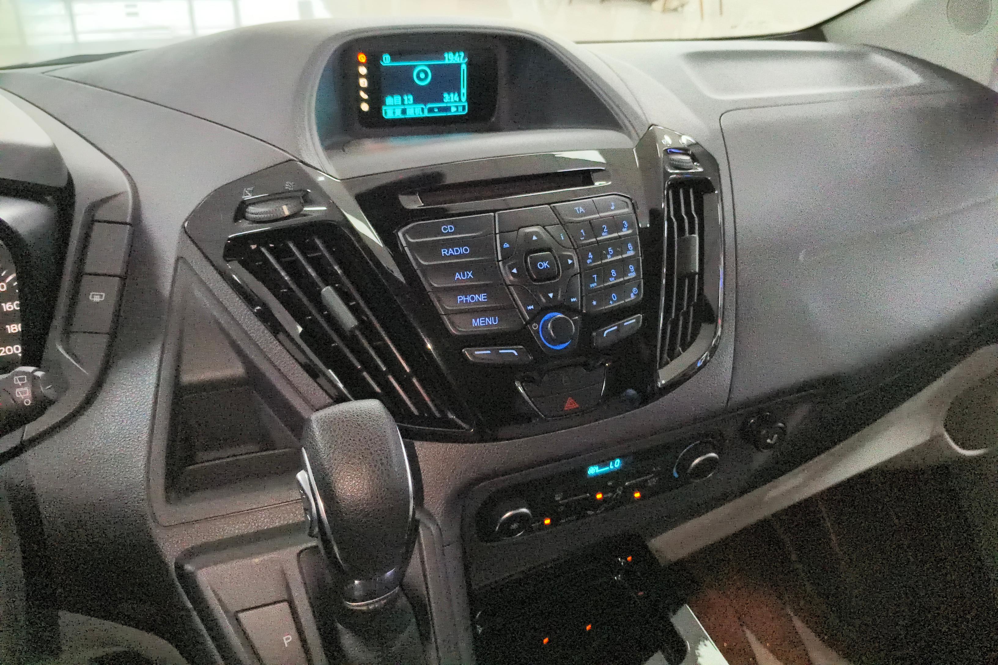 Ford Tourneo 2019 #16 Ford Tourneo 2019 immagine di auto #16