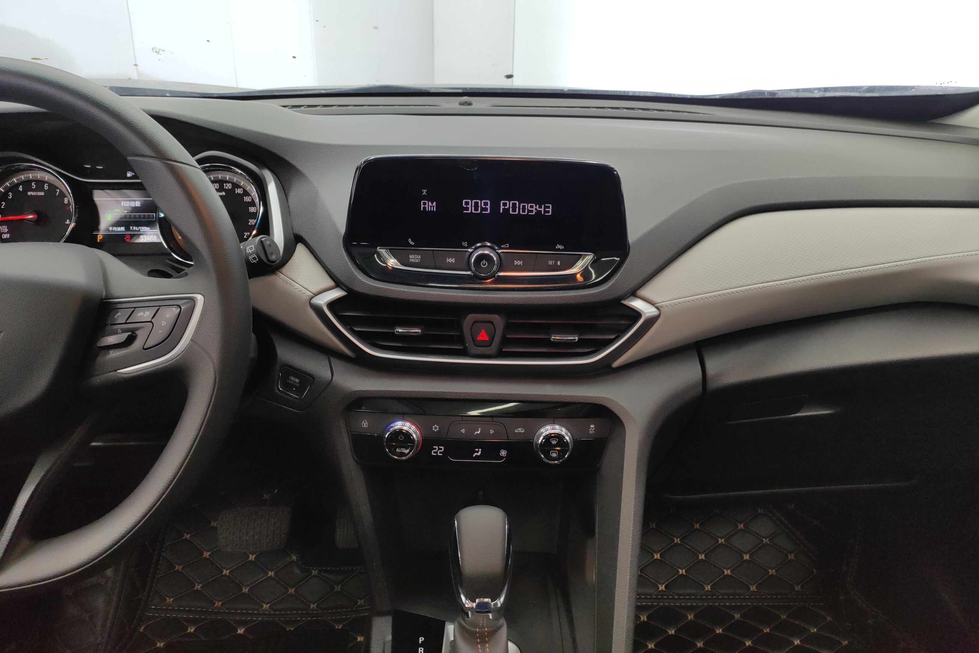 Chevrolet Orlando 2020 car image #16