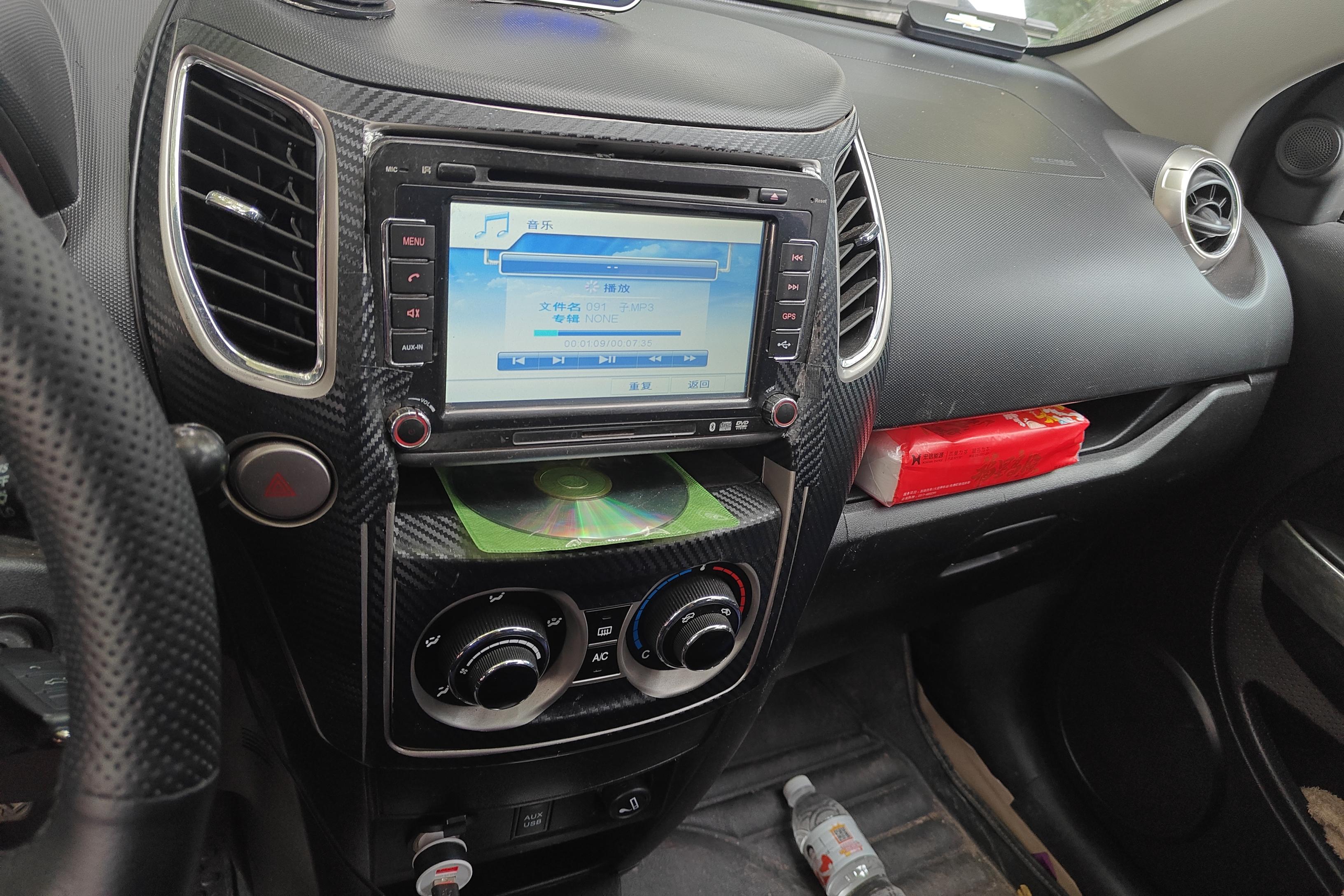 Great Wall M4 2013 car image #16