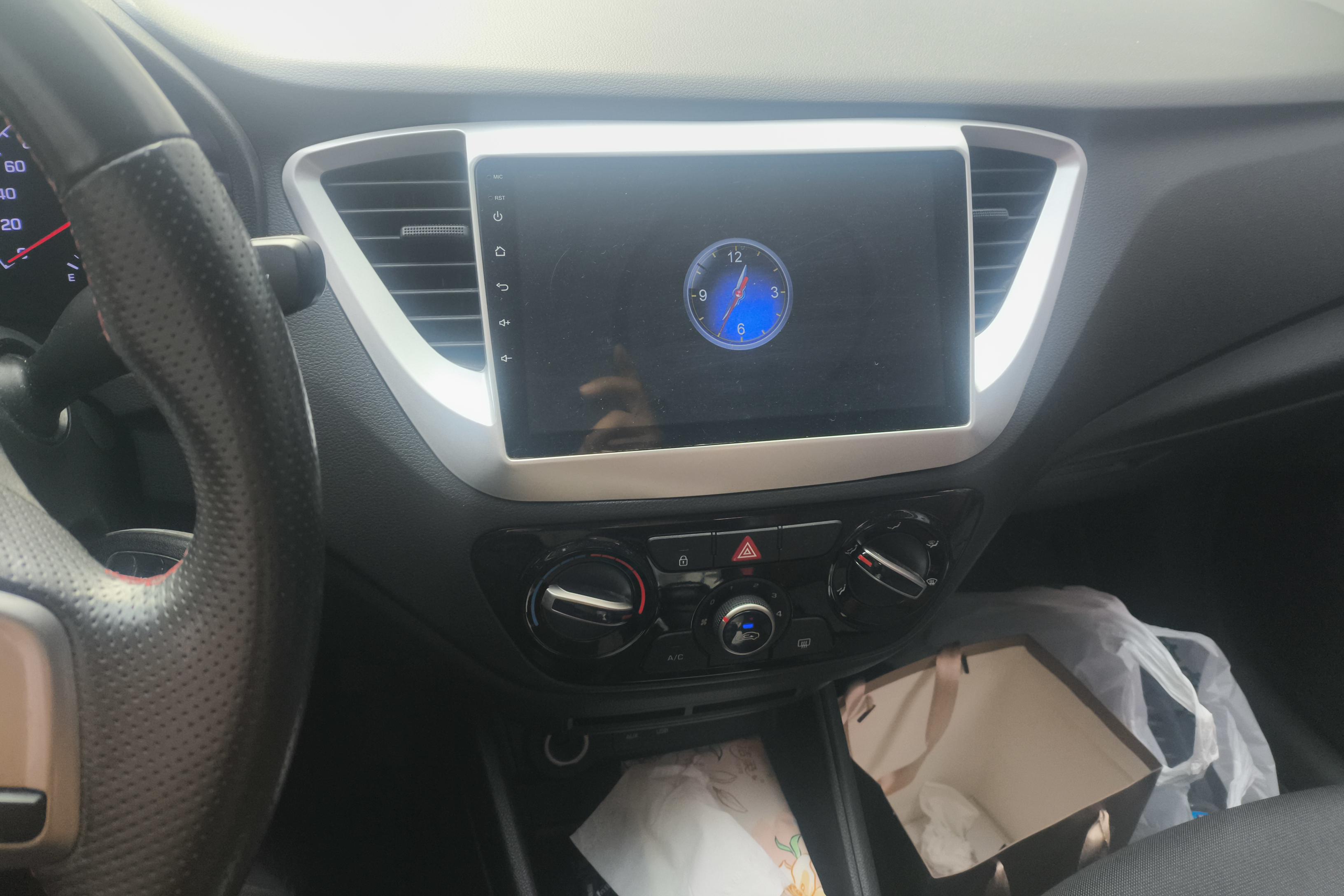 Hyundai Verna 2017 car image #16