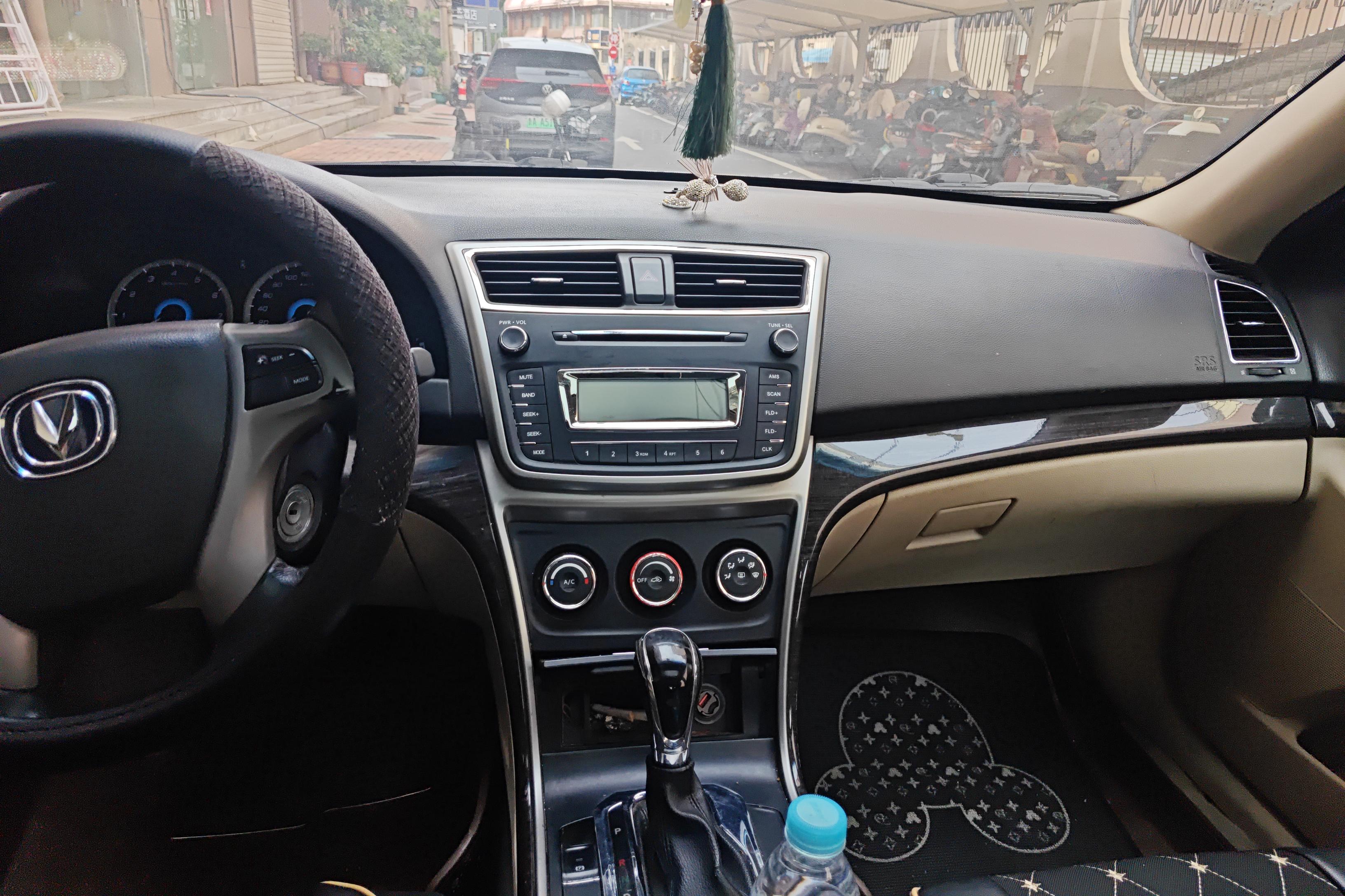 Changan Raeton 2013 car image #16