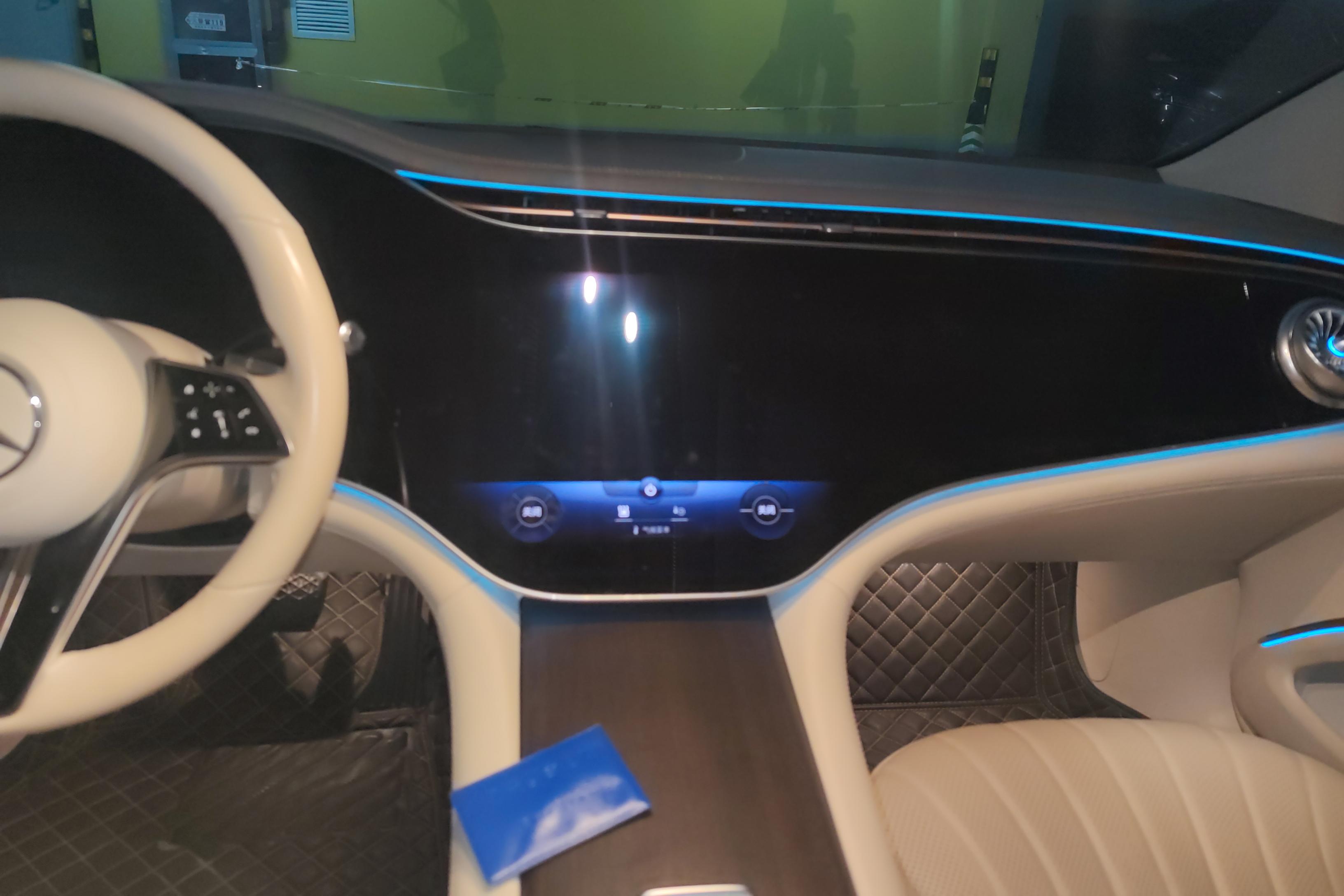 Mercedes-Benz EQS SUV 2022 car image #16