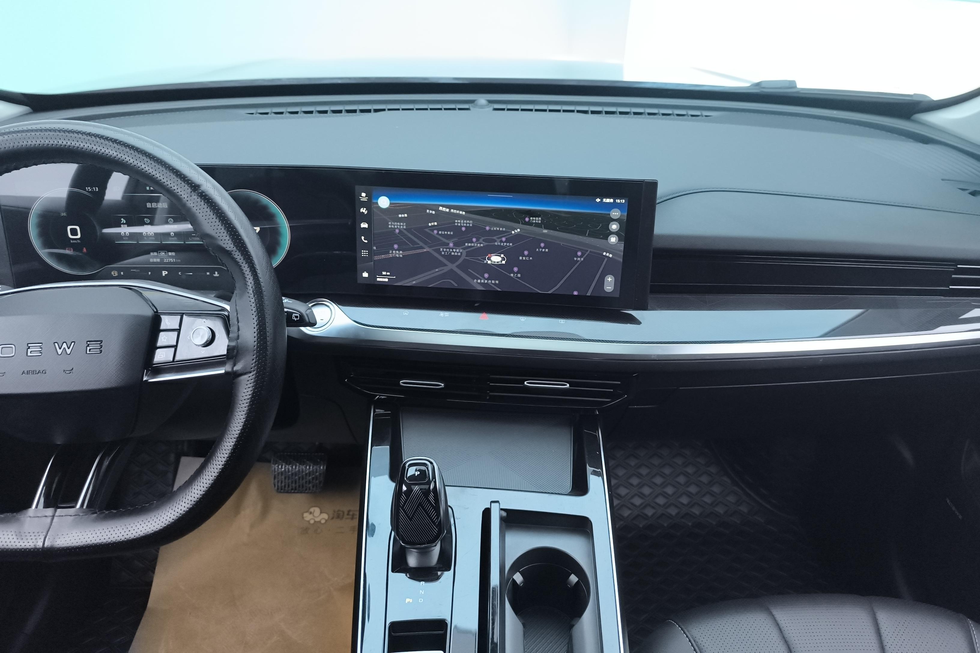 Roewe RX5 MAX 2023 изображение автомобиля #16