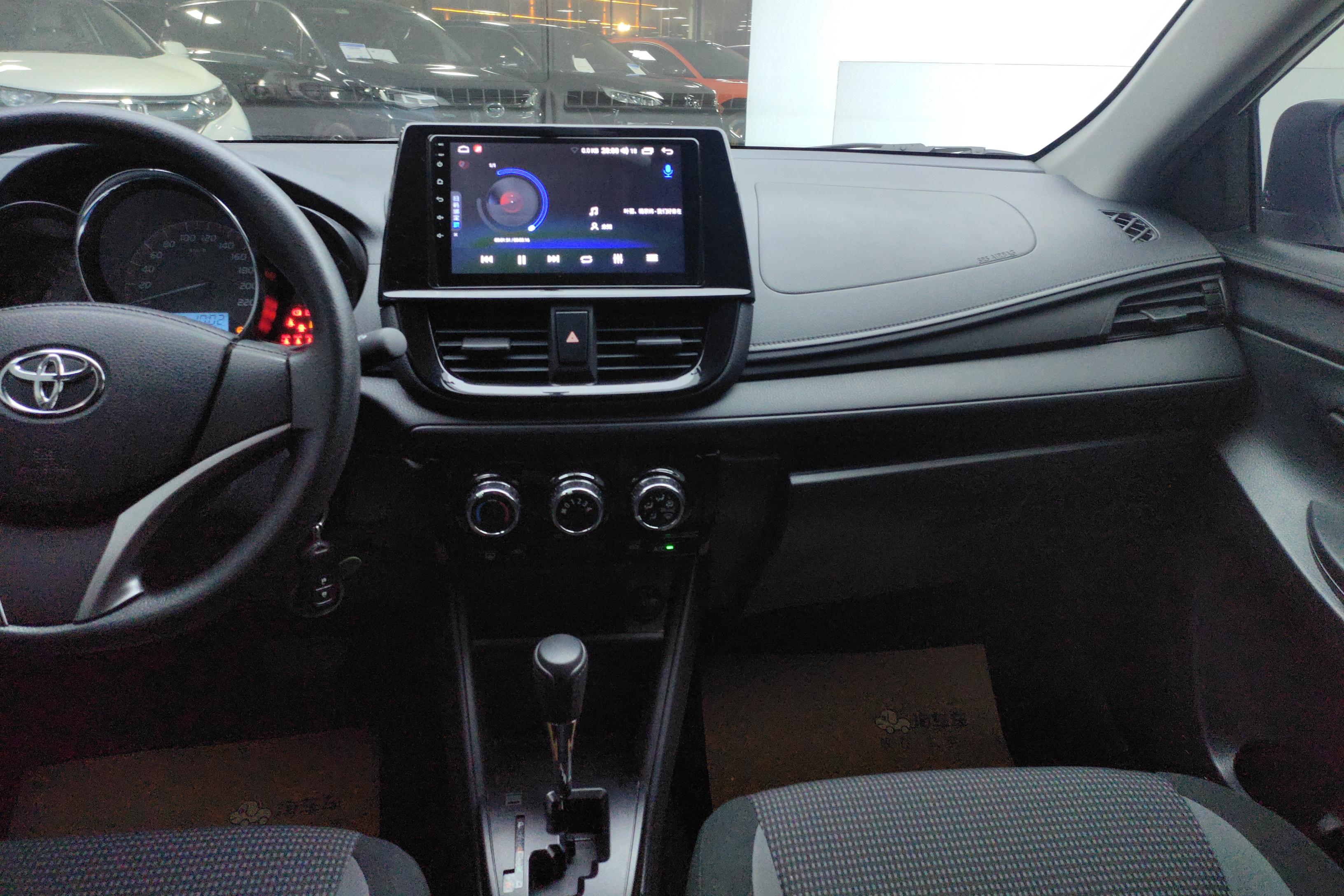 Toyota Vios 2021 immagine di auto #16