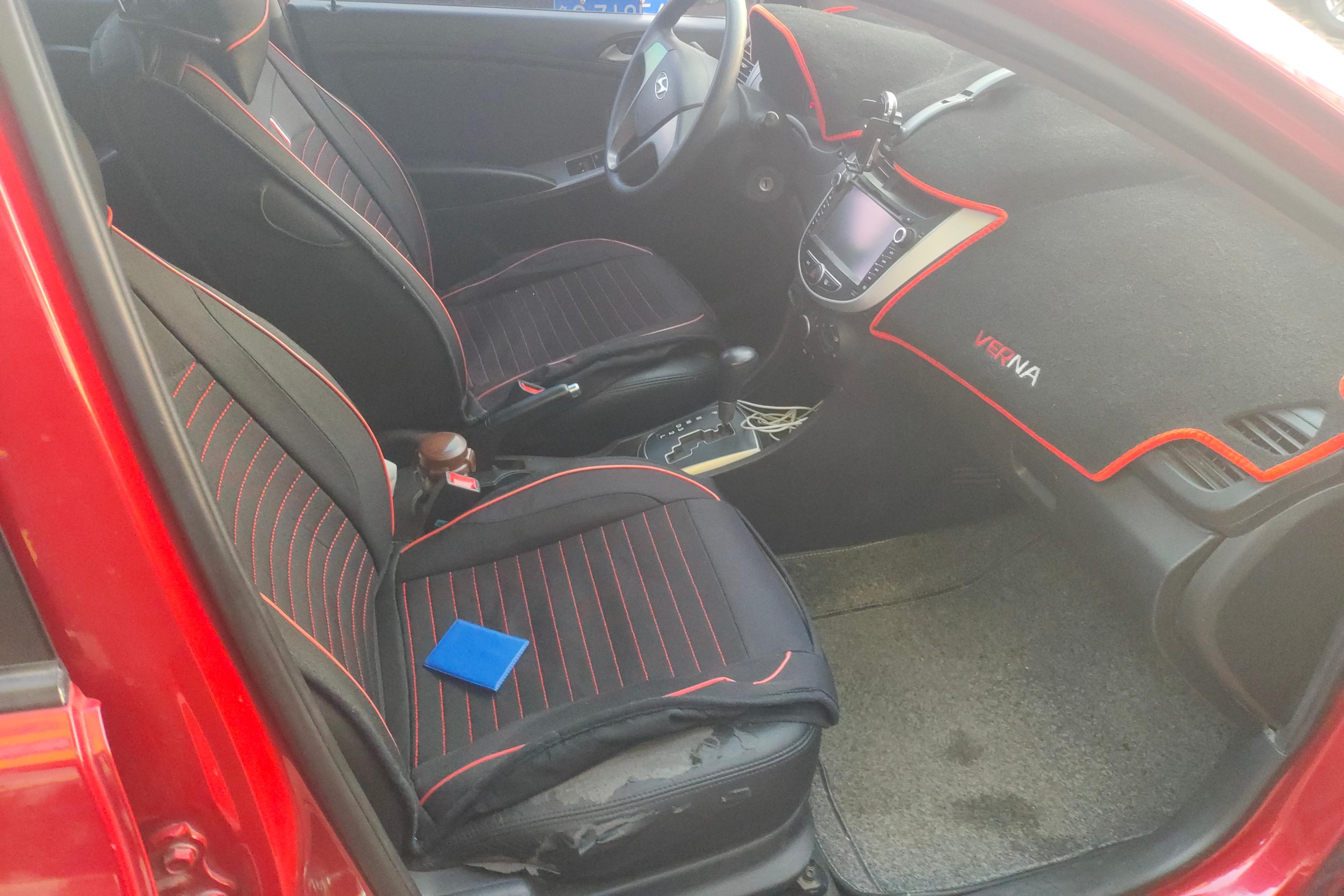 Hyundai Reina Hatchback 2014 #16 Hyundai Reina Hatchback 2014 immagine di auto #16