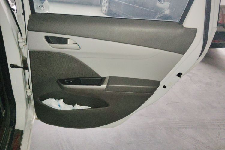 Chevrolet Lova 2016 #16 Chevrolet Lova 2016 immagine di auto #16