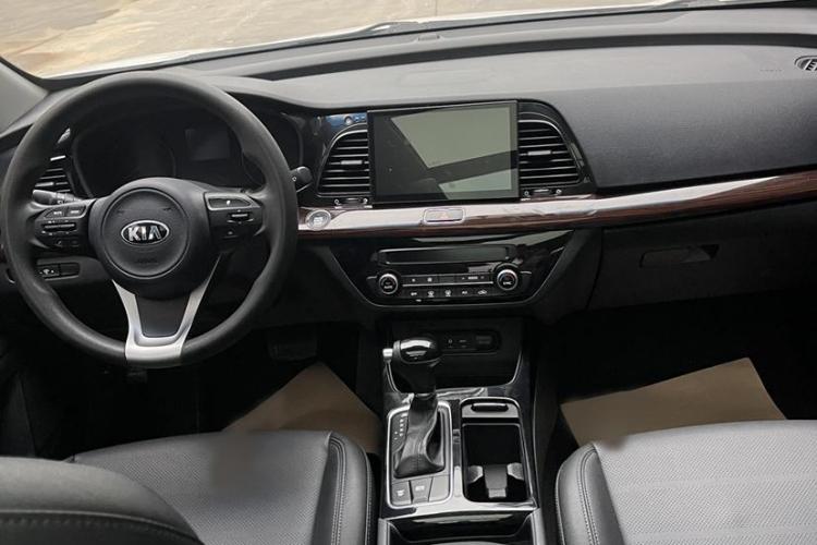 起亚 起亚K4 2016 汽车图片 #16