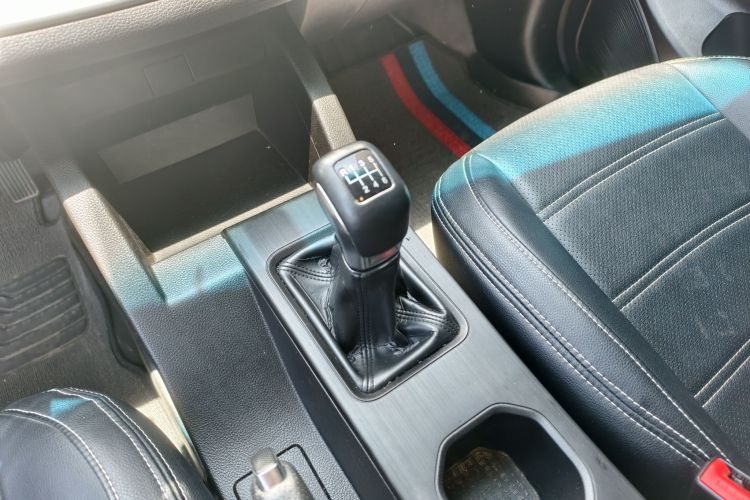 Jetour X70M 2020 car image #16