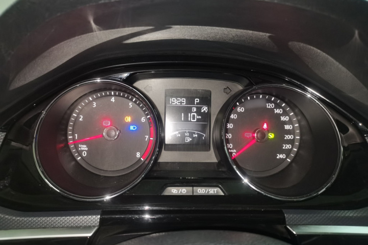 Volkswagen C-Trek 2018 immagine di auto #16