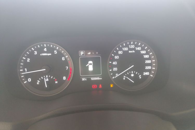 Hyundai Tucson (Imported) 2016 #16 Hyundai Tucson (Imported) 2016 car image #16