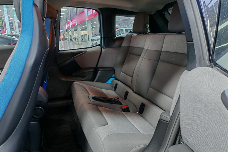 BMW i3 (Imported) 2019 immagine di auto #16