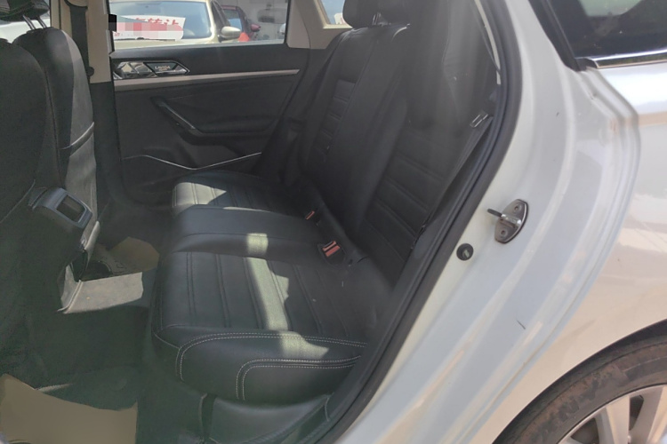 Volkswagen Lavida Pure Electric 2021 #16 Volkswagen Lavida Pure Electric 2021 car image #16