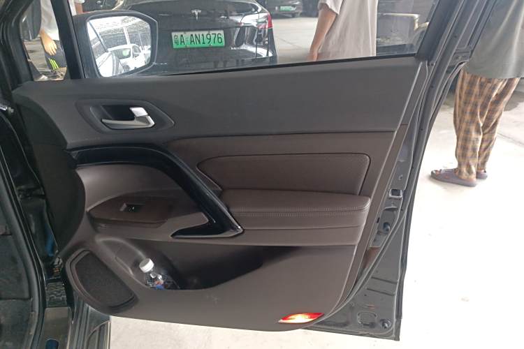 GAC Trumpchi GS4 New Energy 2018 #16 GAC Trumpchi GS4 New Energy 2018 car image #16