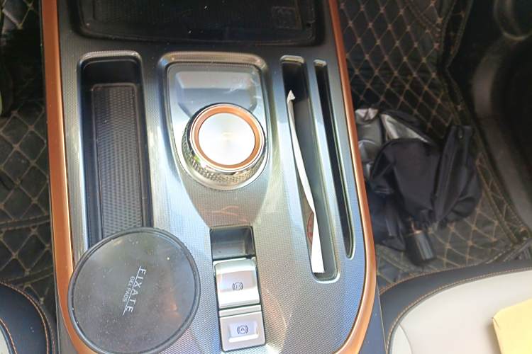 Haval Jolion 2021 car image #16