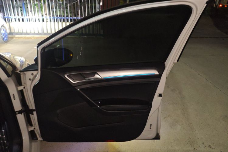 Volkswagen Golf Pure Electric 2021 #16 Volkswagen Golf Pure Electric 2021 image de voiture #16