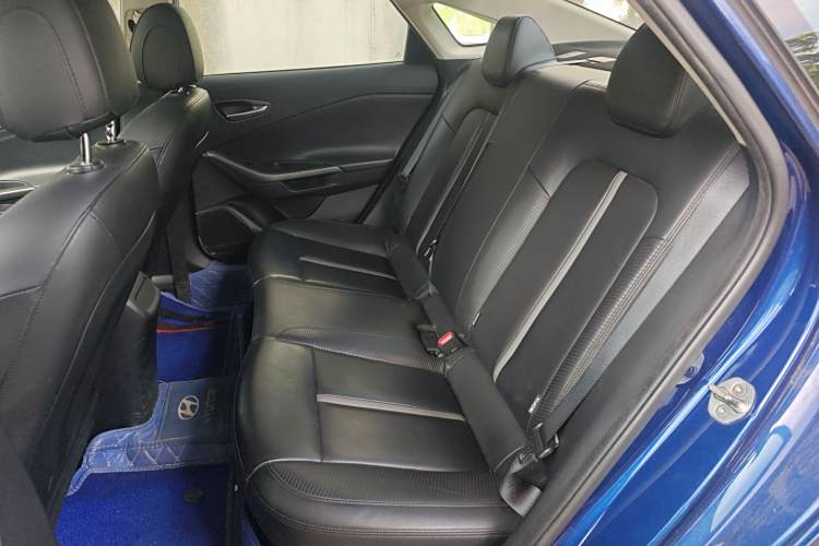 Hyundai Lafesta 2019 car image #16