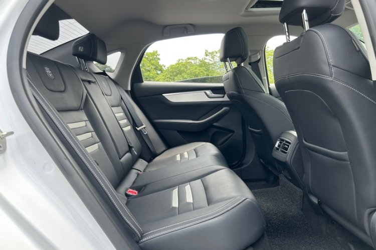 BYD Qin Pro New Energy 2020 car image #16