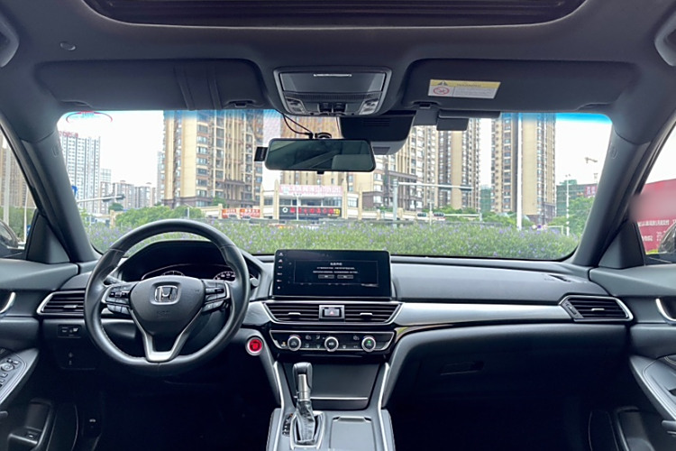 Honda Inspire 2022 car image #16