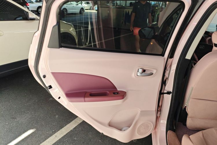 Changan BenBen E-Star 2022 изображение автомобиля #16