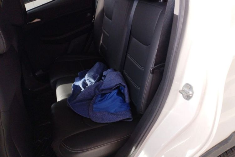 BYD Yuan New Energy 2021 car image #16