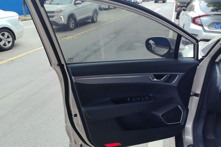 GEELY Emgrand GS 2019 #16 GEELY Emgrand GS 2019 car image #16