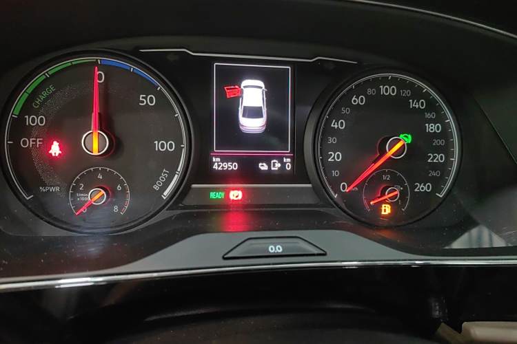 Volkswagen Passat New Energy 2020 #16 Volkswagen Passat New Energy 2020 car image #16