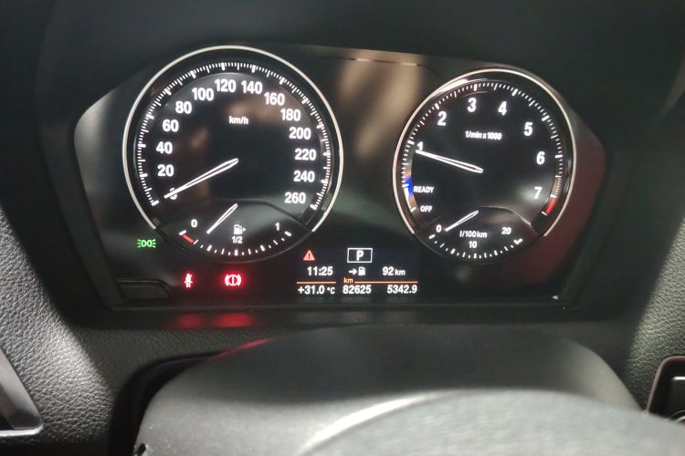 BMW 1 Series (Imported) 2019 #16 BMW 1 Series (Imported) 2019 car image #16