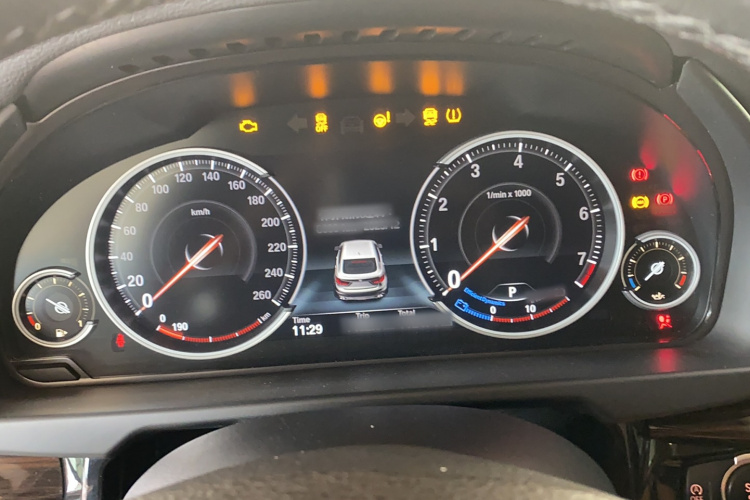 BMW X6 2016 immagine di auto #16