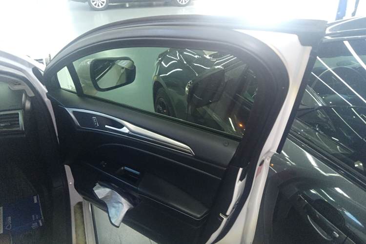 Ford Mondeo New Energy 2020 car image #16