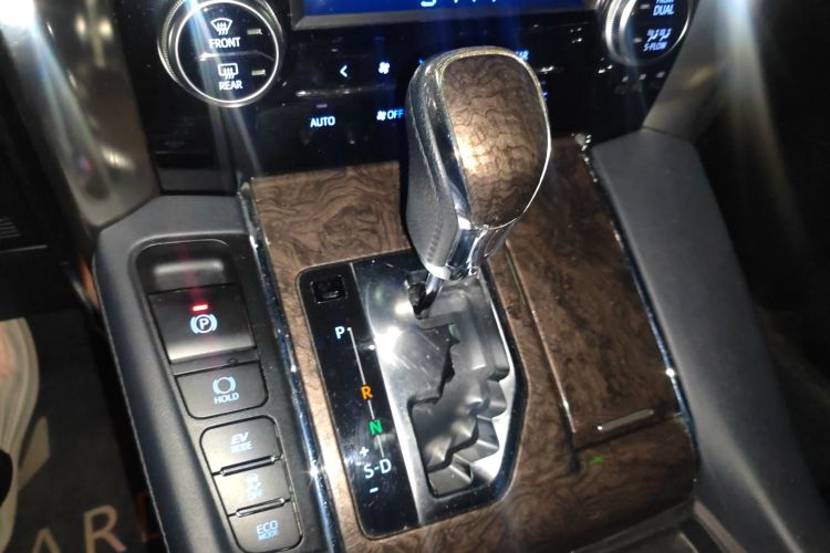 丰田 埃尔法 2019 汽车图片 #16