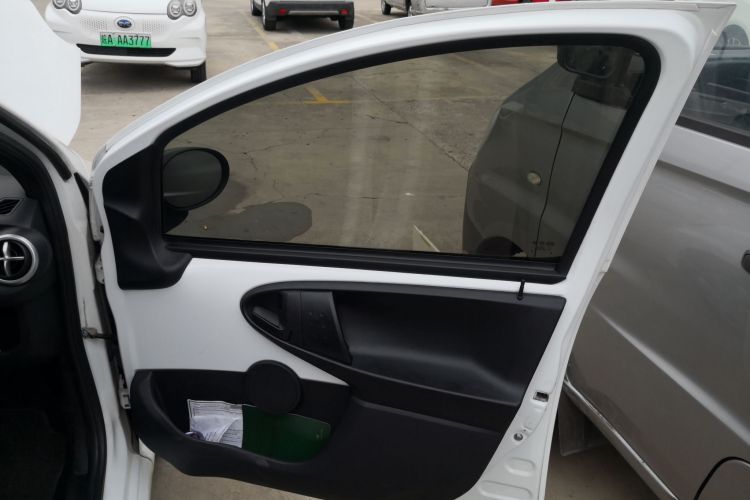 BYD e1 2019 #16 BYD e1 2019 car image #16