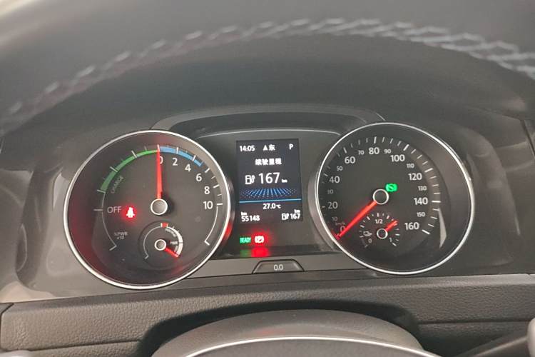 Volkswagen Golf Pure Electric 2020 image de voiture #16