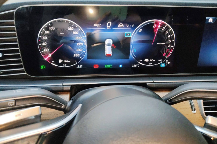 Mercedes-Benz GLE Class New Energy 2023 car image #16