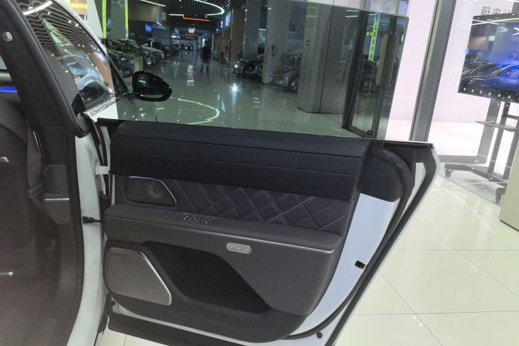 NIO ET9 2024 image de voiture #16