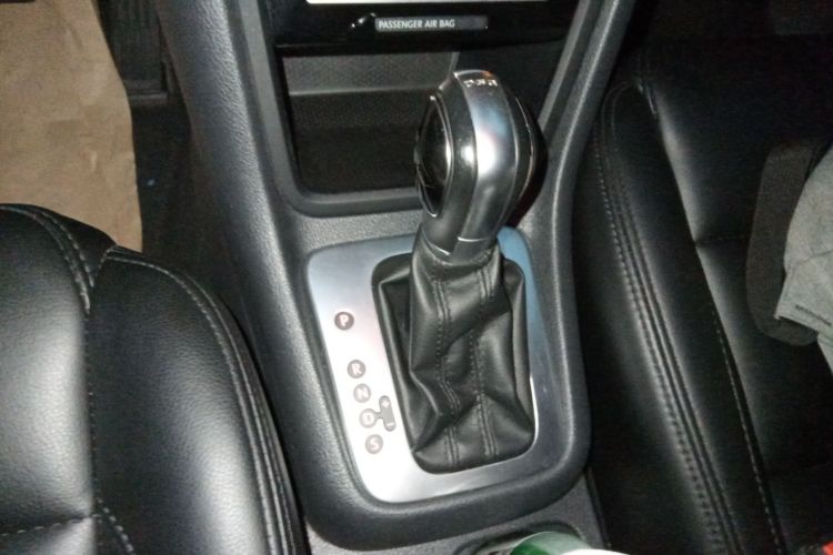 Volkswagen Sharan 2016 imagem de carro #16