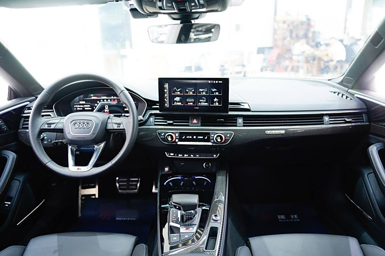 Audi S5 2023 car image #16