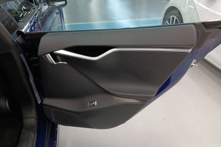 特斯拉 Model S 2018 汽车图片 #16