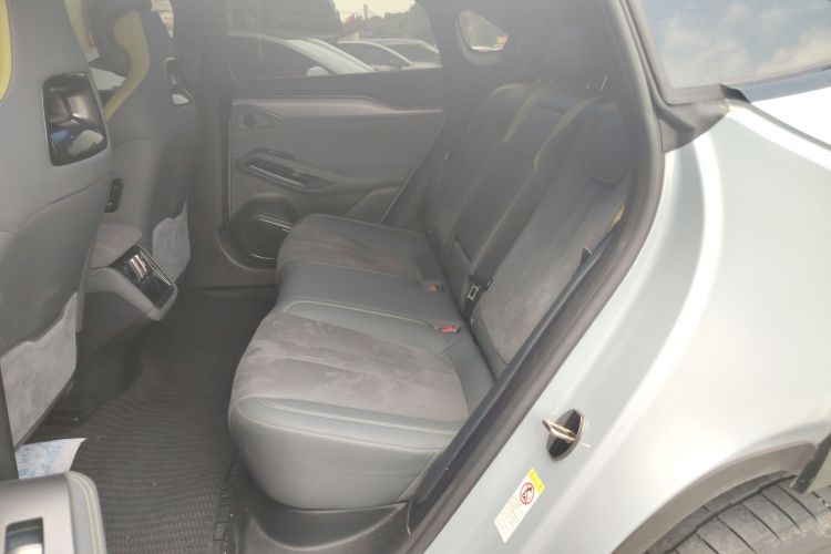 BYD SongL EV 2024 car image #16