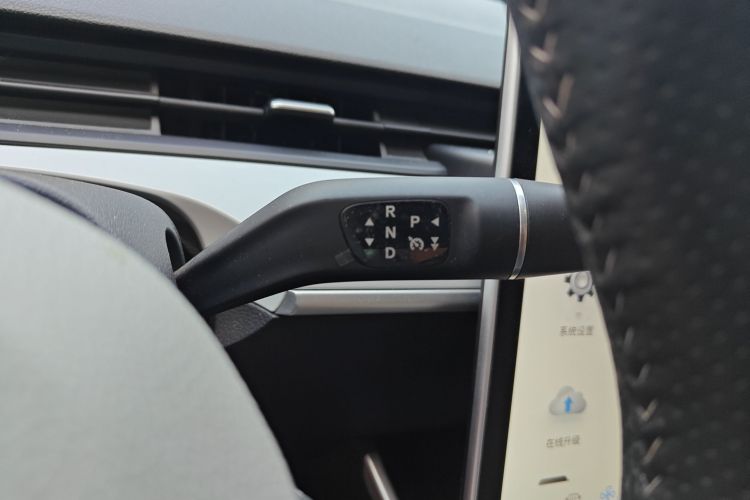 哪吒汽车 哪吒AYA 2023 汽车图片 #16