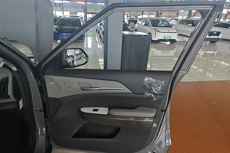 起亚 起亚EV5 2025 汽车图片 #16