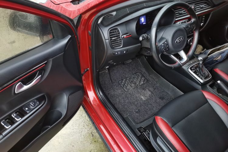 Kia Rio Cross 2019 صورة سيارة #16