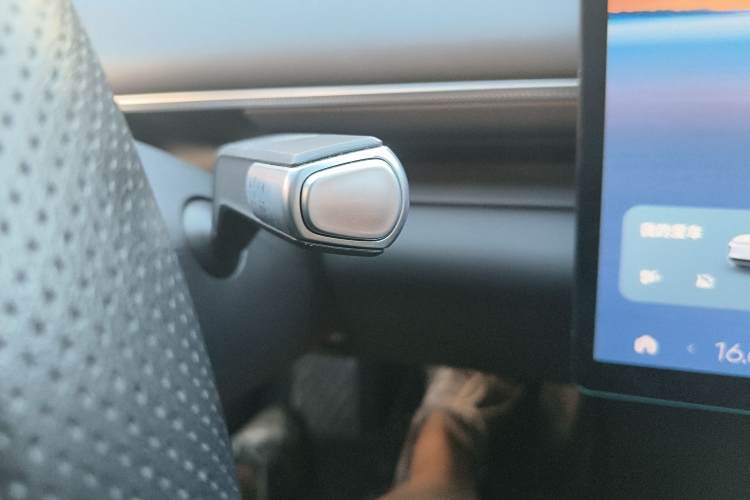 Exceed Stellar Era ET 2025 car image #16