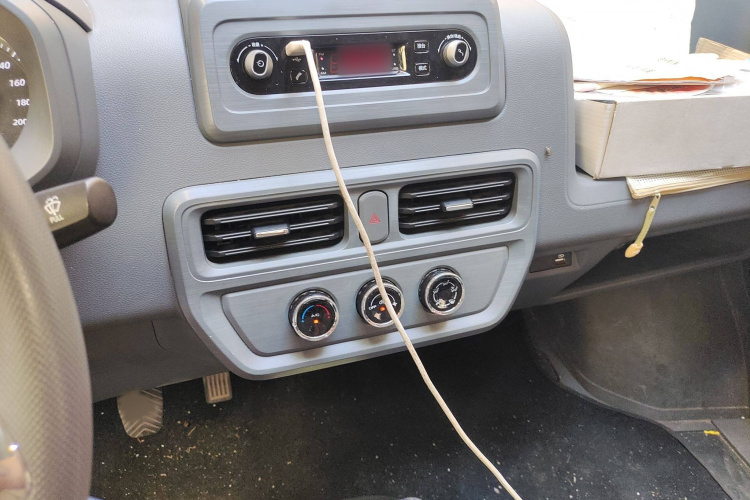 五菱汽车 五菱扬光电卡 2024 汽车图片 #16